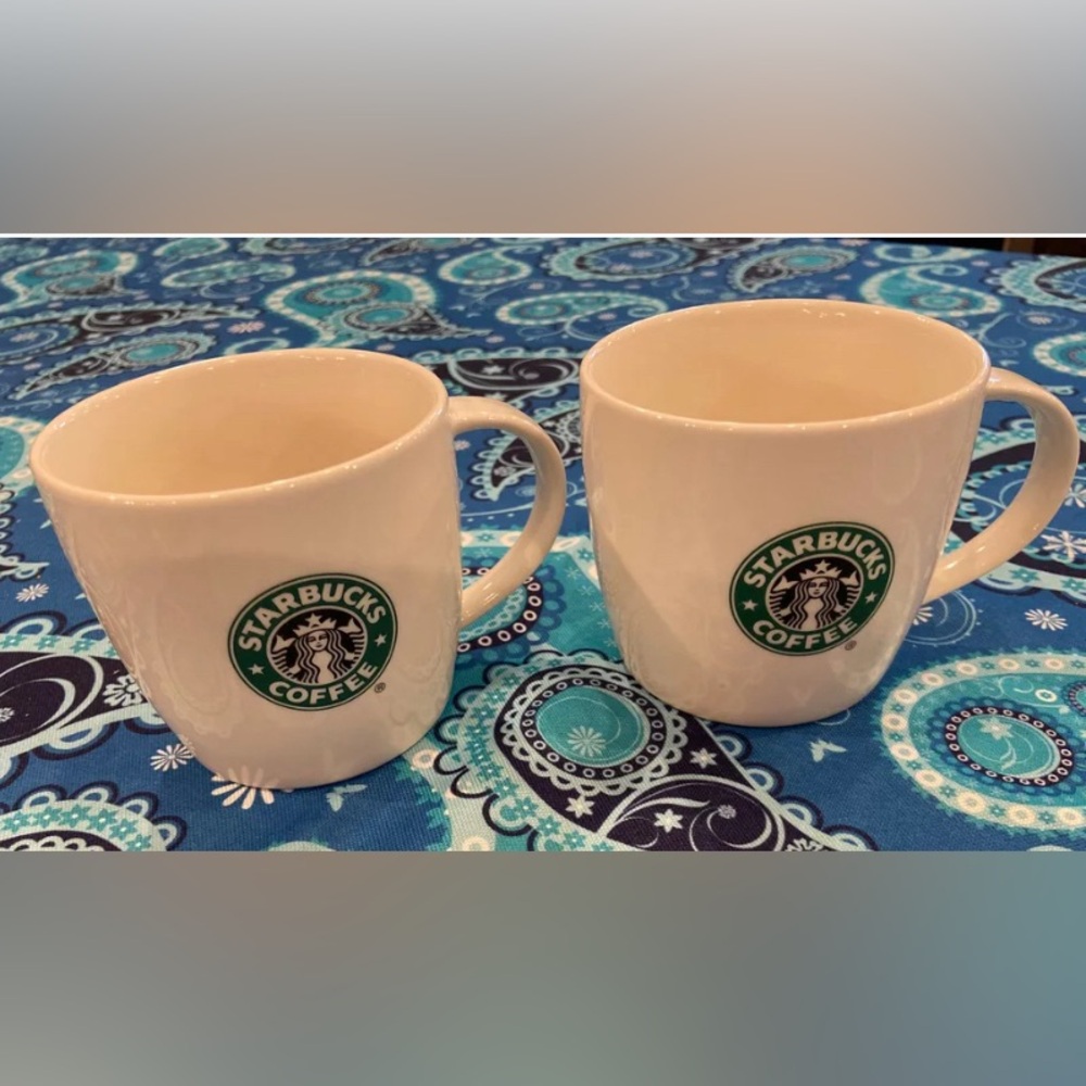 Starbucks 12oz. Ceramic Coffee Mug set of 2 White w/ Green Mermaid Siren Logo 2…